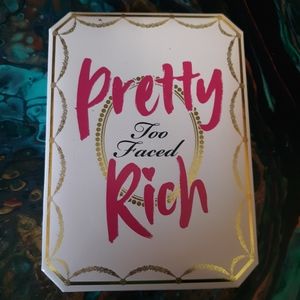 Too Faced Pretty Rich palette